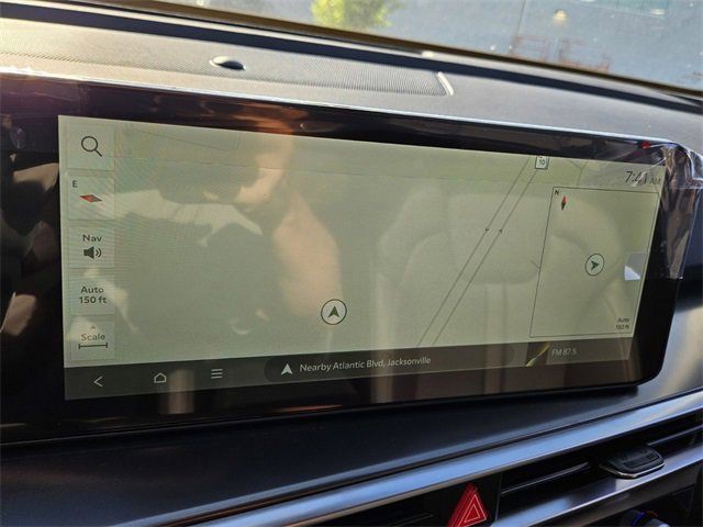 2025 Kia Sorento - Photo 12