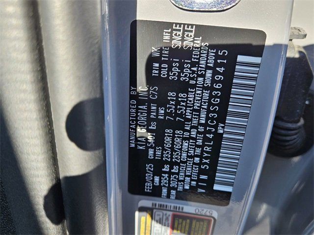 2025 Kia Sorento - Photo 11