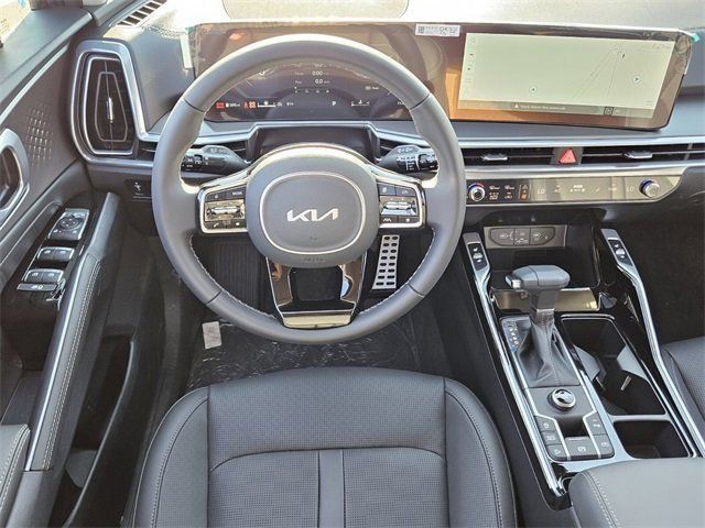 2025 Kia Sorento - Photo 10