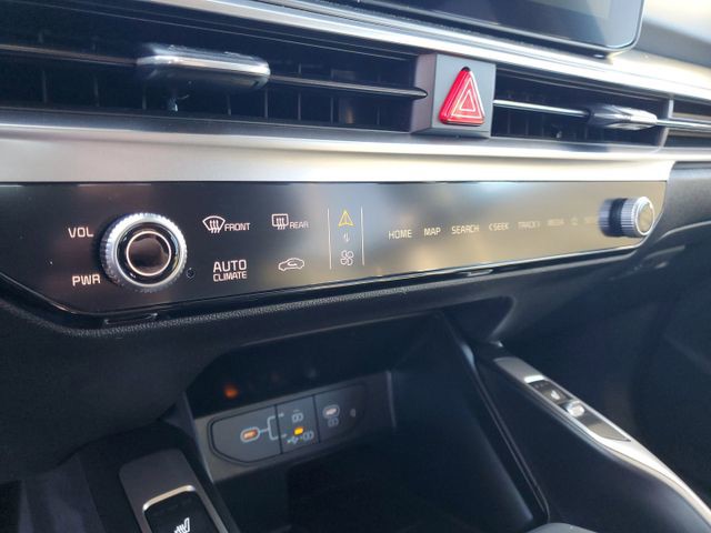 2025 Kia Sorento - Photo 18