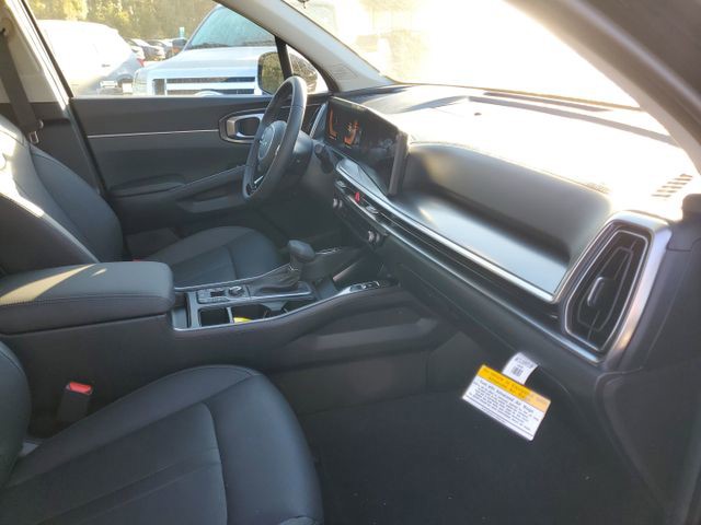 2025 Kia Sorento - Photo 32