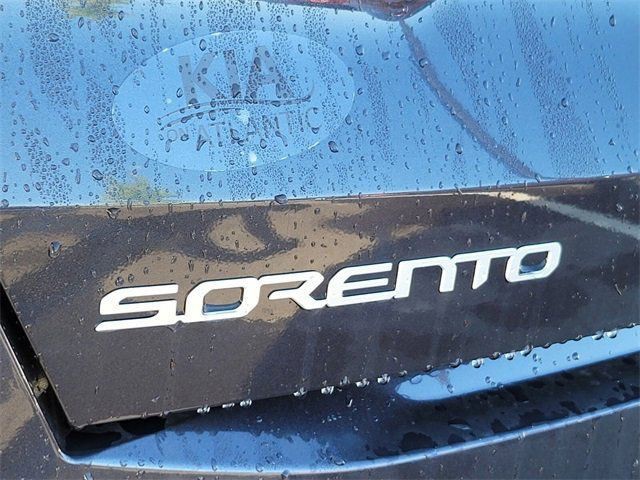 2025 Kia Sorento - Photo 10