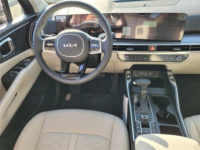 2025 Kia Sorento - Photo 8