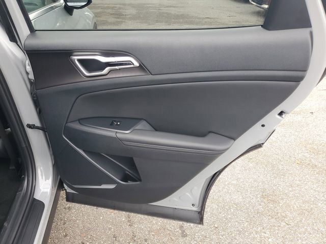 2026 Kia Sportage - Photo 31