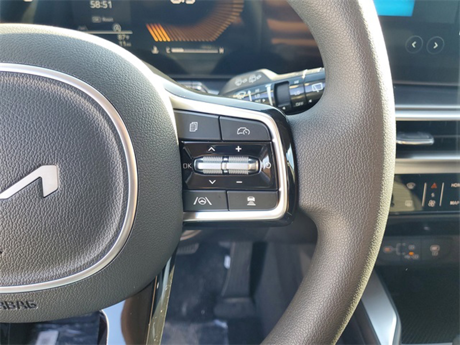 2025 Kia Sorento - Photo 12