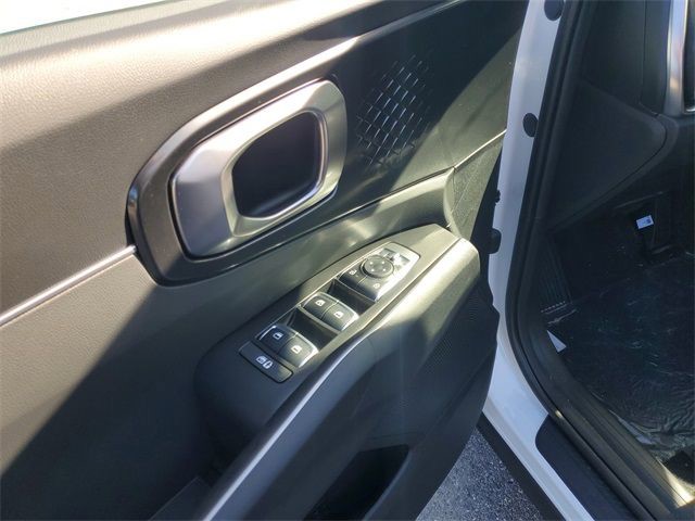2025 Kia Sorento - Photo 6