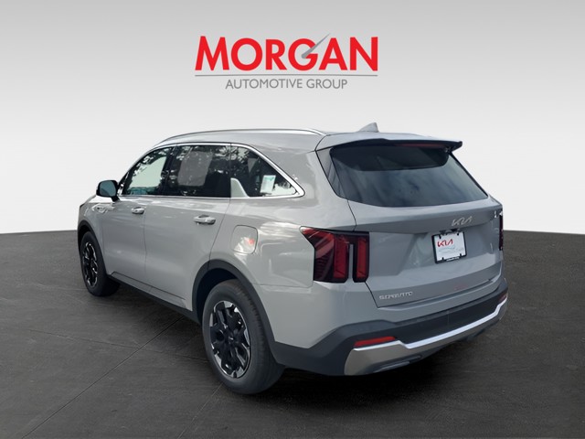 2026 Kia Sorento - Photo 4