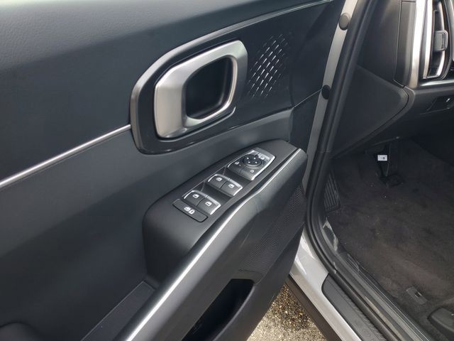 2026 Kia Sorento - Photo 6