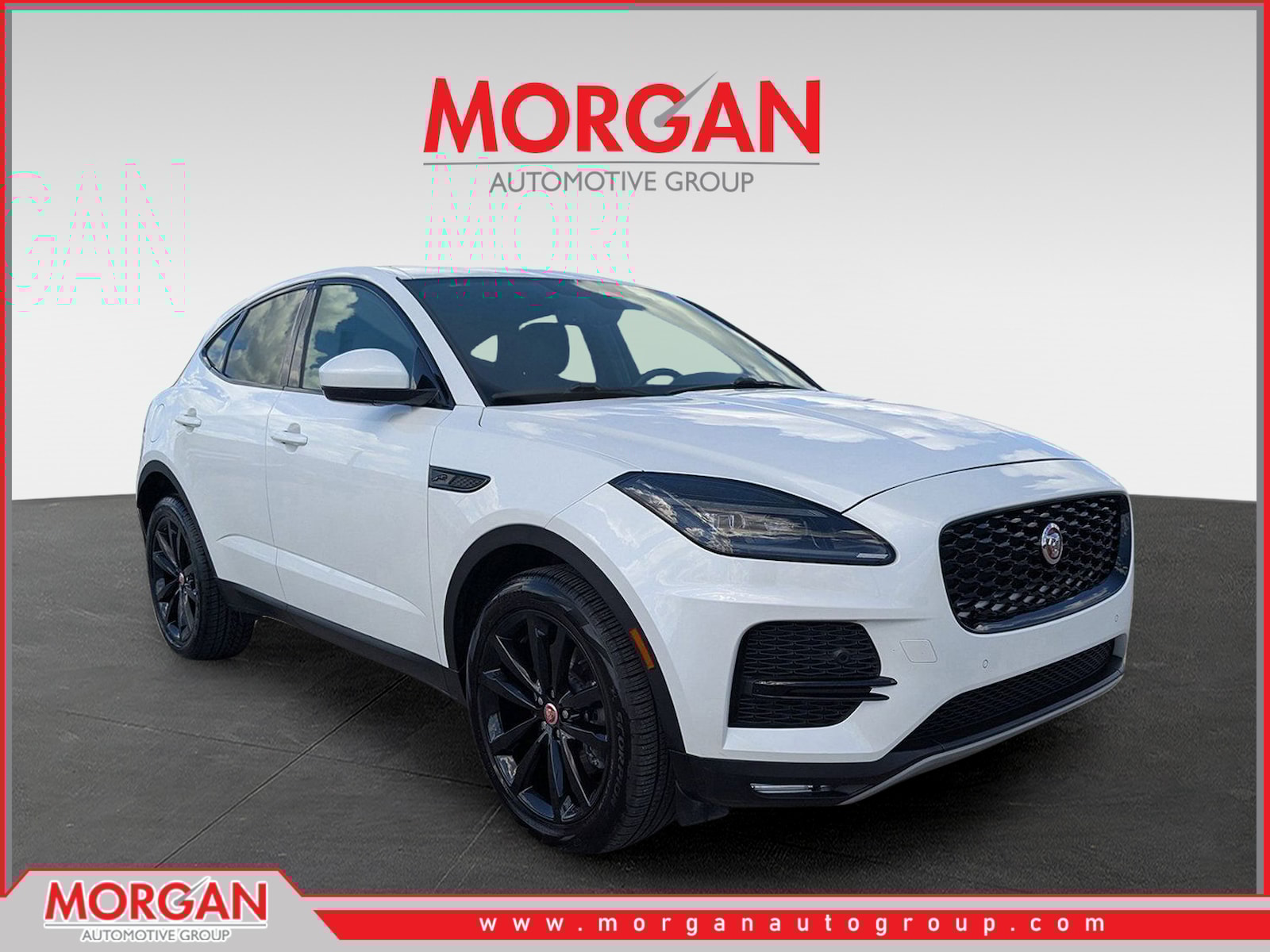 2022 Jaguar E-Pace SE's photo