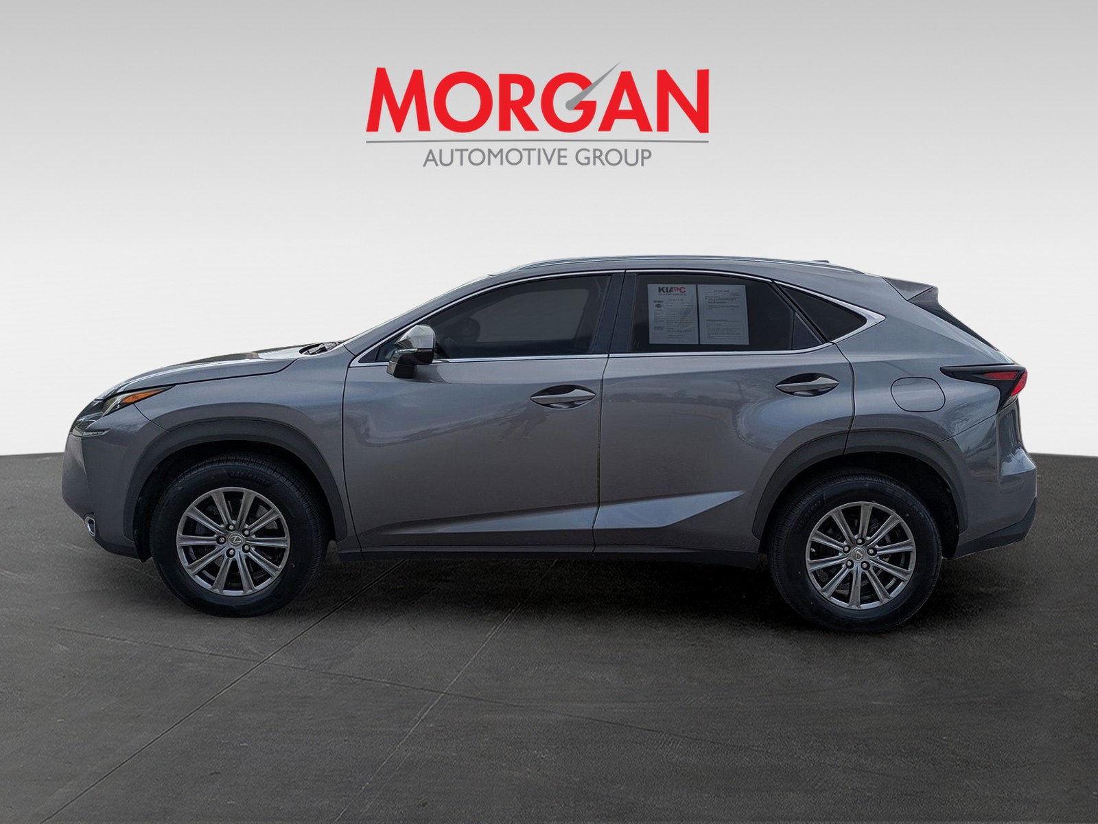 2015 Lexus NX 200t - Photo 9