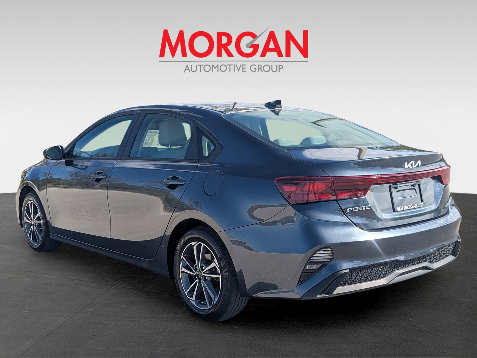 2023 Kia Forte - Photo 6
