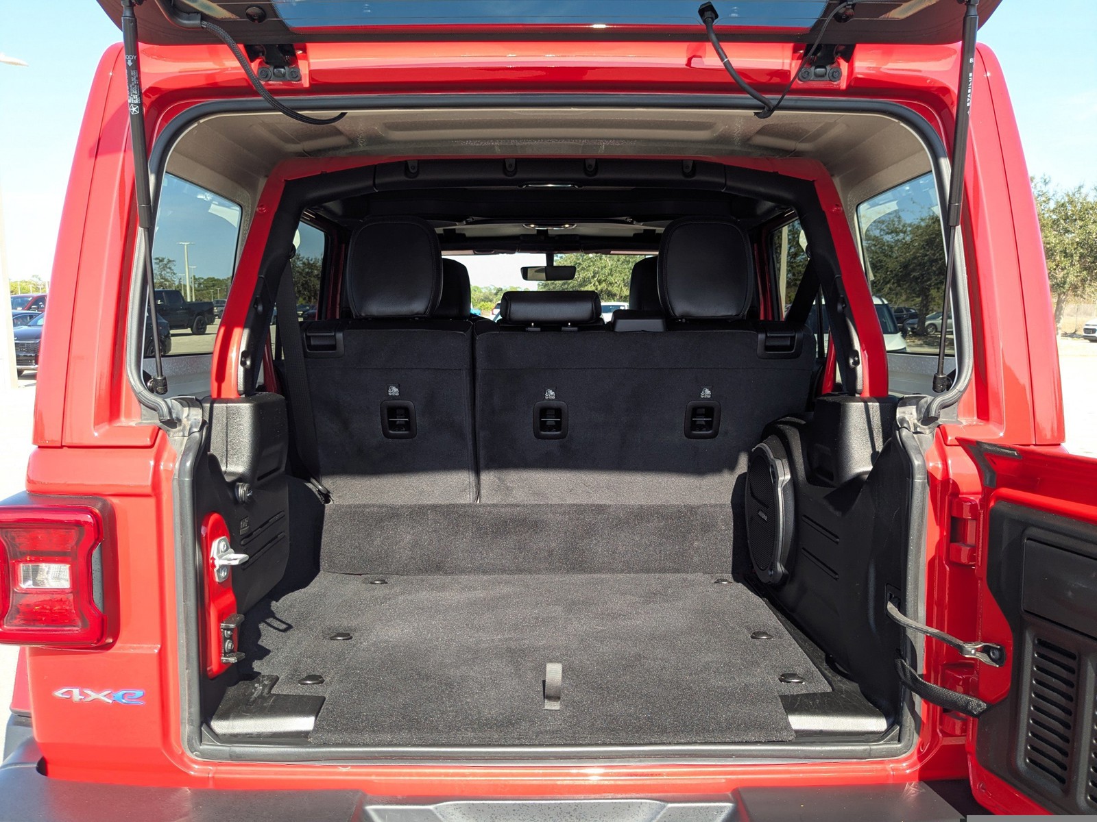 2022 Jeep Wrangler 4xe - Photo 14