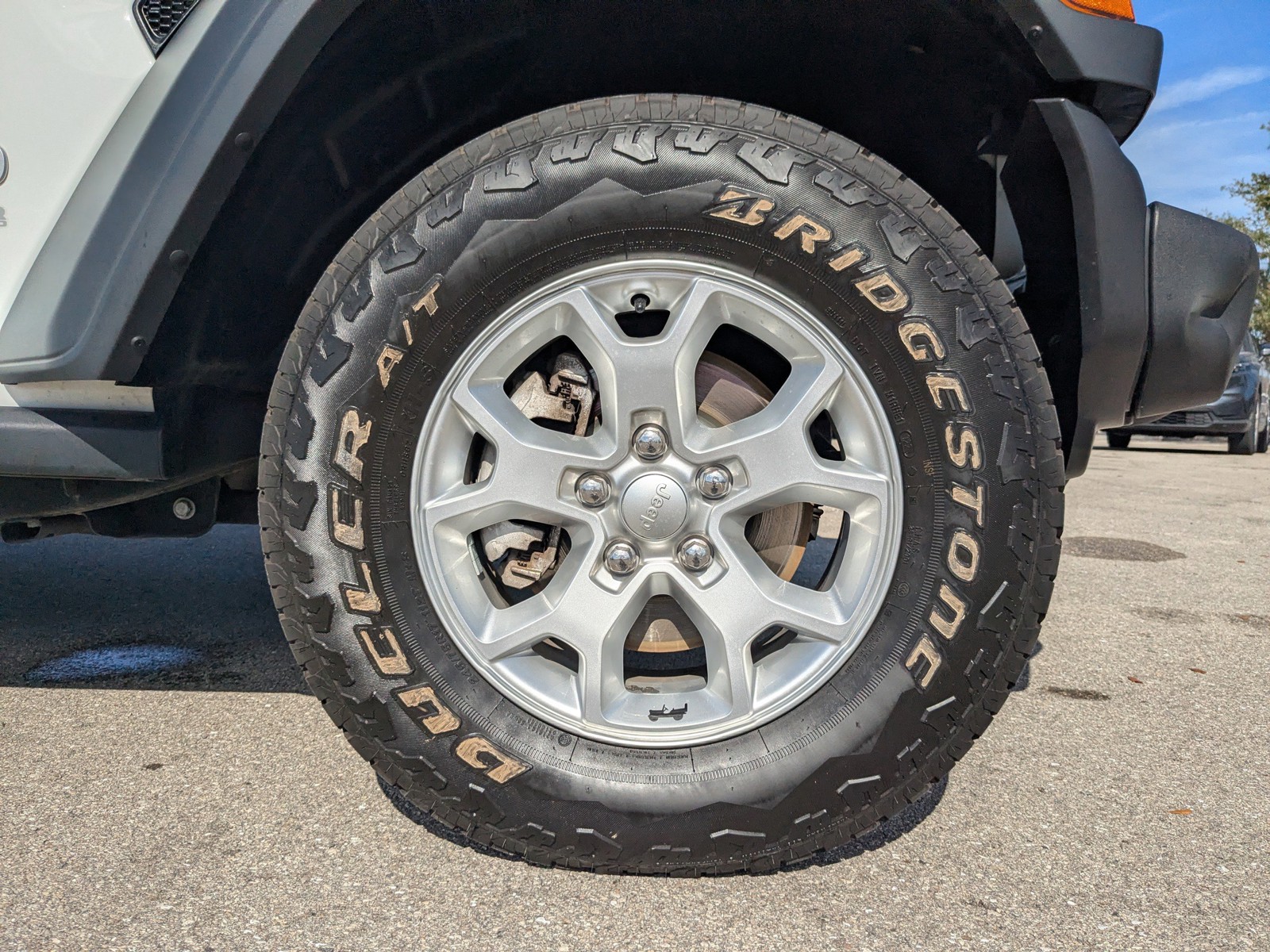 2021 Jeep Wrangler - Photo 12