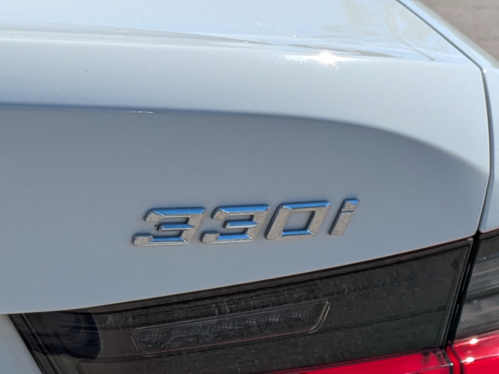 2022 BMW 3 Series - Photo 13