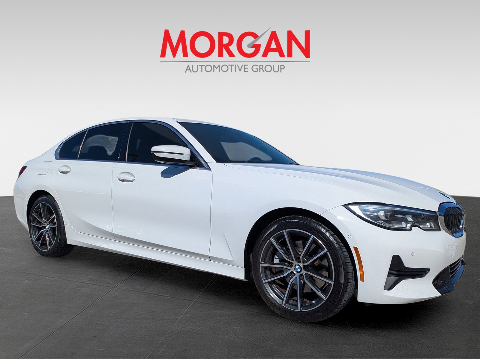 2022 BMW 3 Series - Photo 2