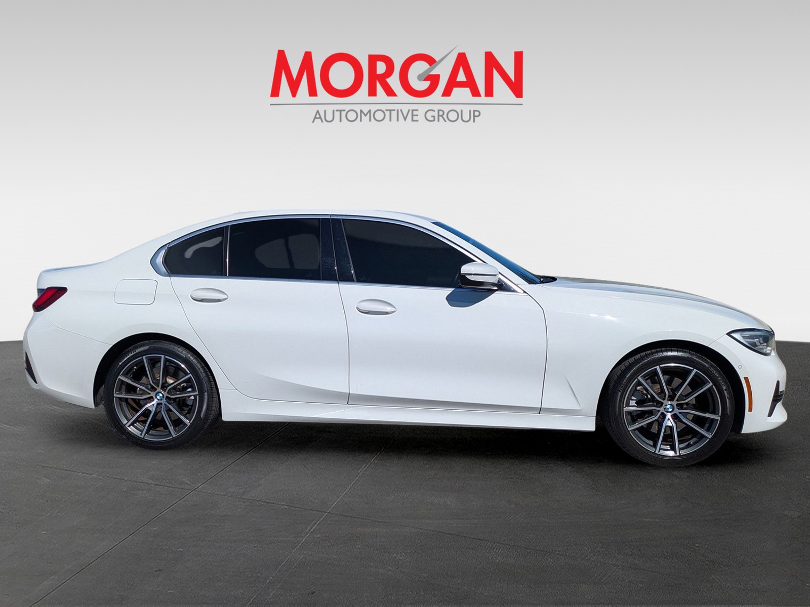 2022 BMW 3 Series - Photo 8