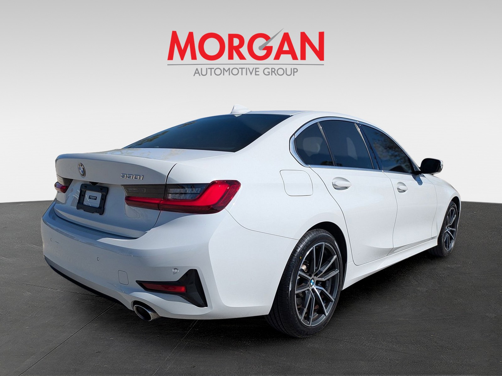 2022 BMW 3 Series - Photo 5