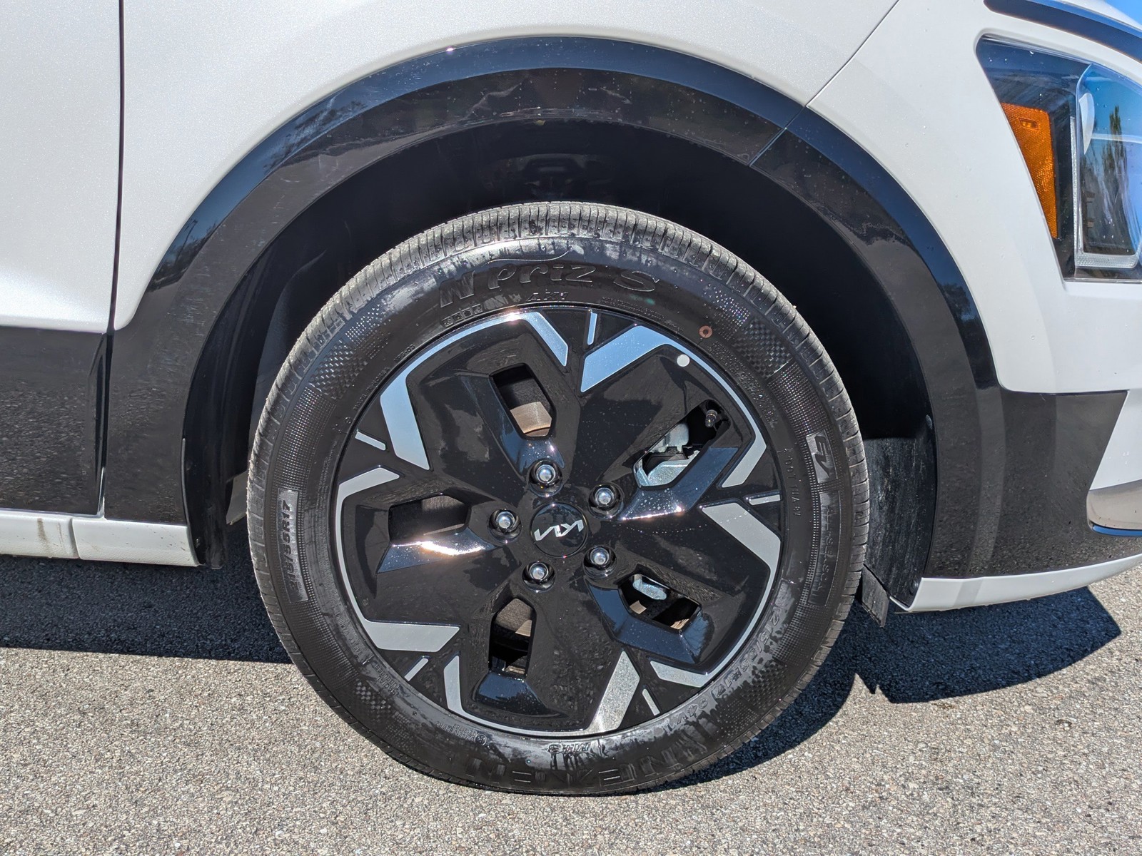 2025 Kia Niro EV - Photo 11