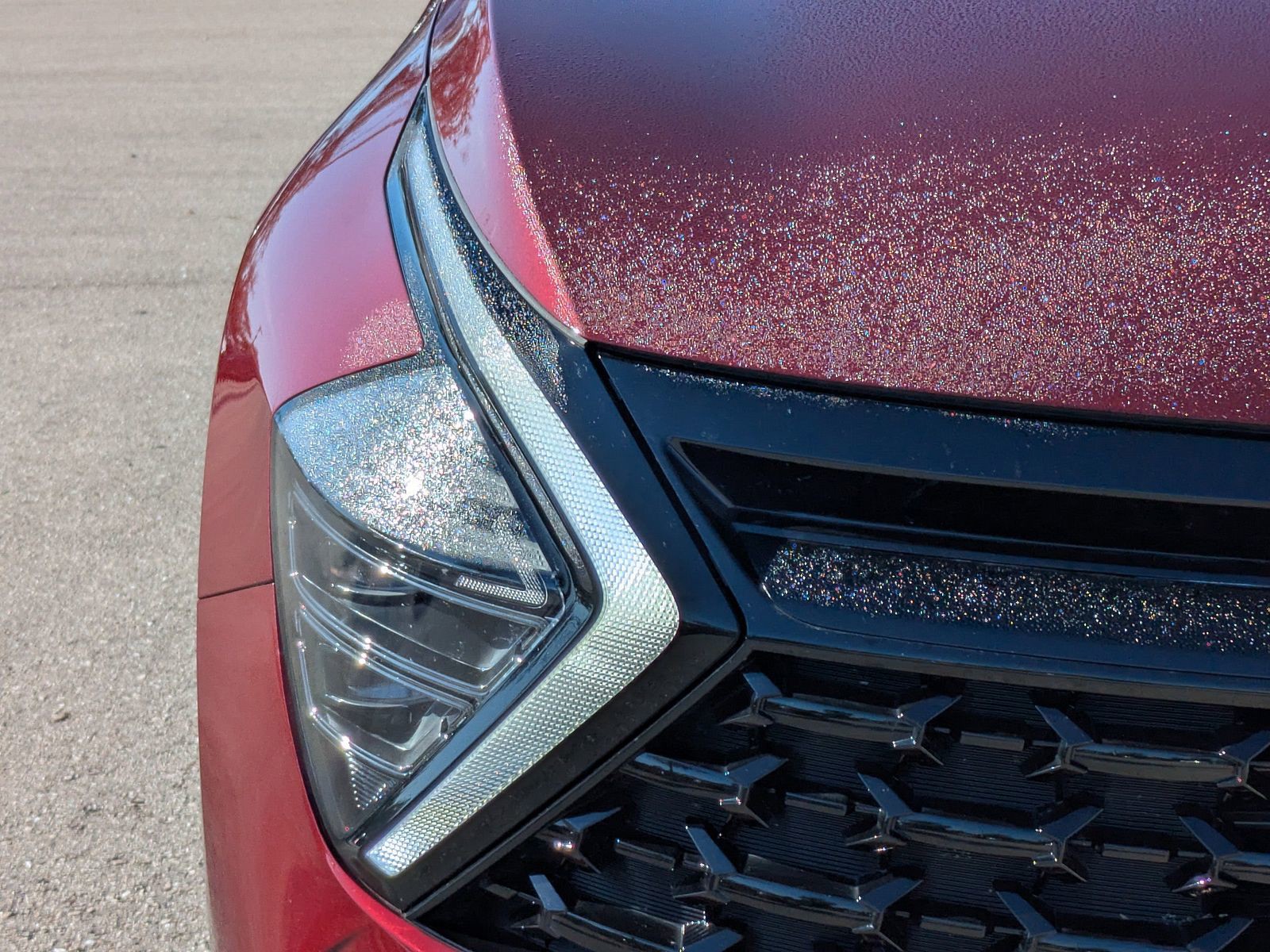 2025 Kia Sportage Plug-In Hybrid - Photo 10