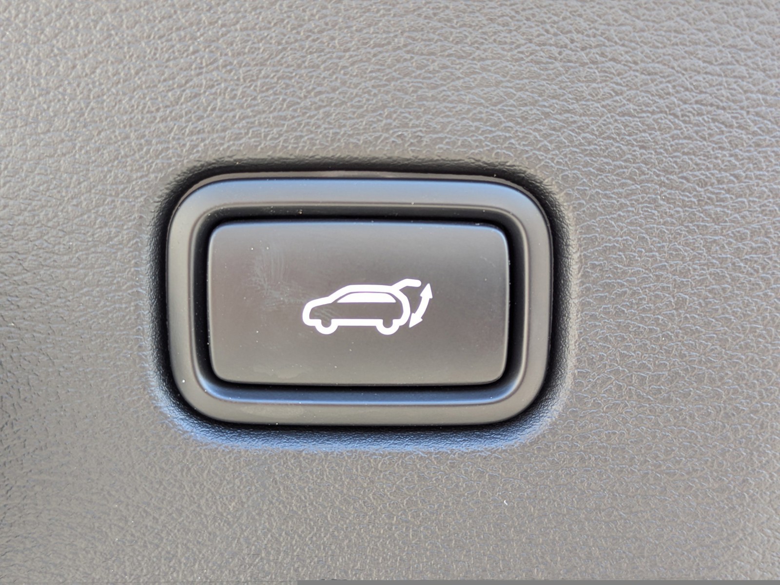 2025 Kia Sportage Plug-In Hybrid - Photo 14