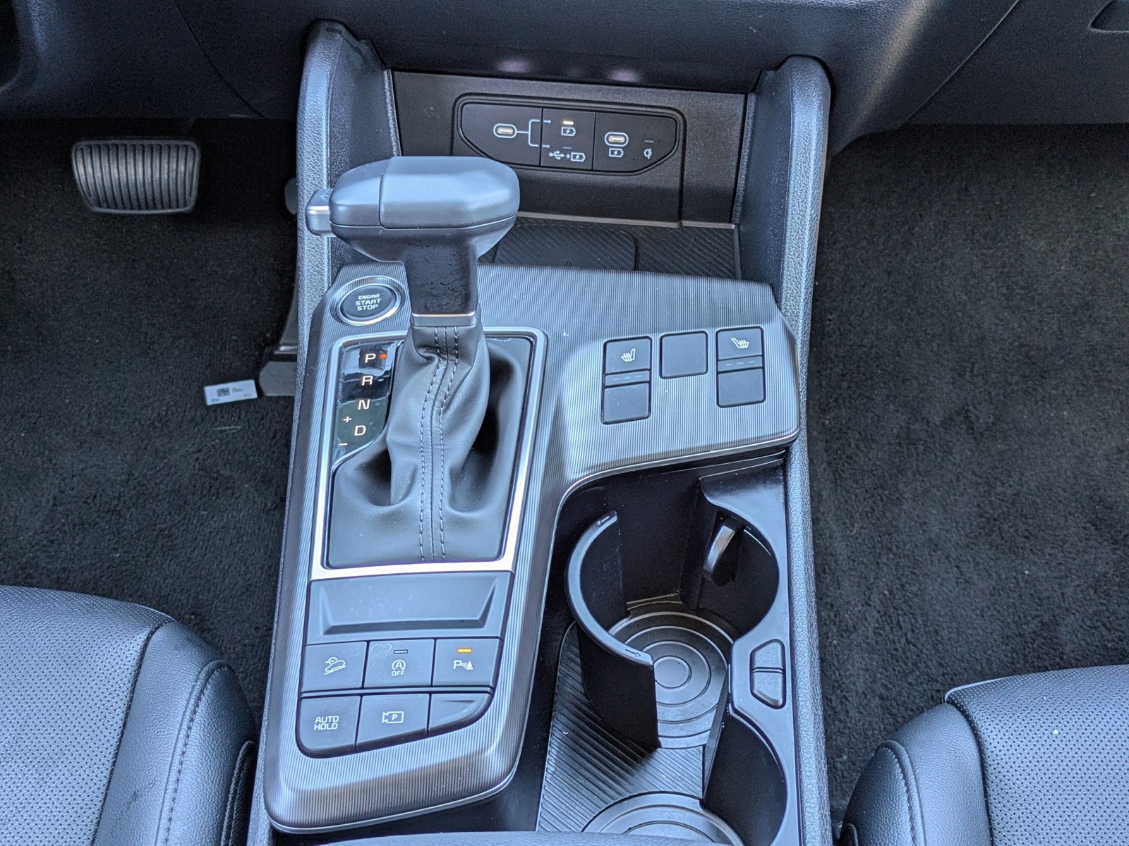 2026 Kia Sportage - Photo 22