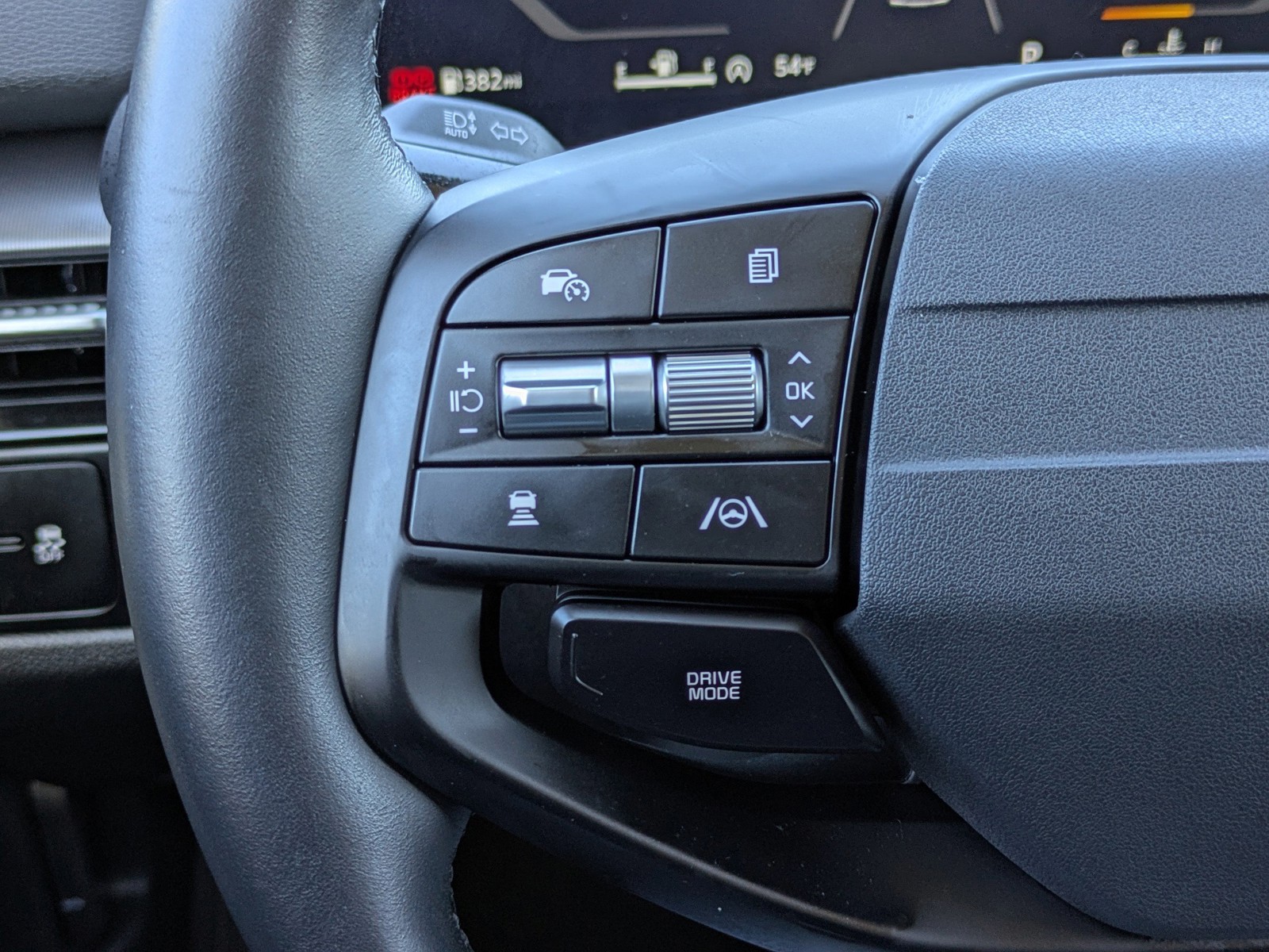 2026 Kia Sportage - Photo 30