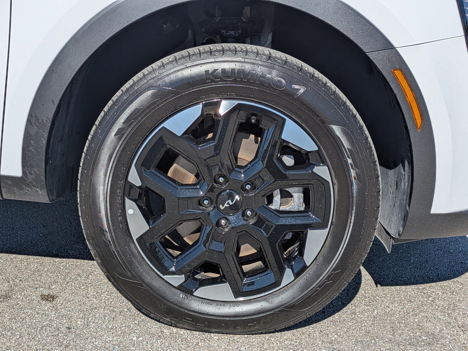 2025 Kia Sorento - Photo 11