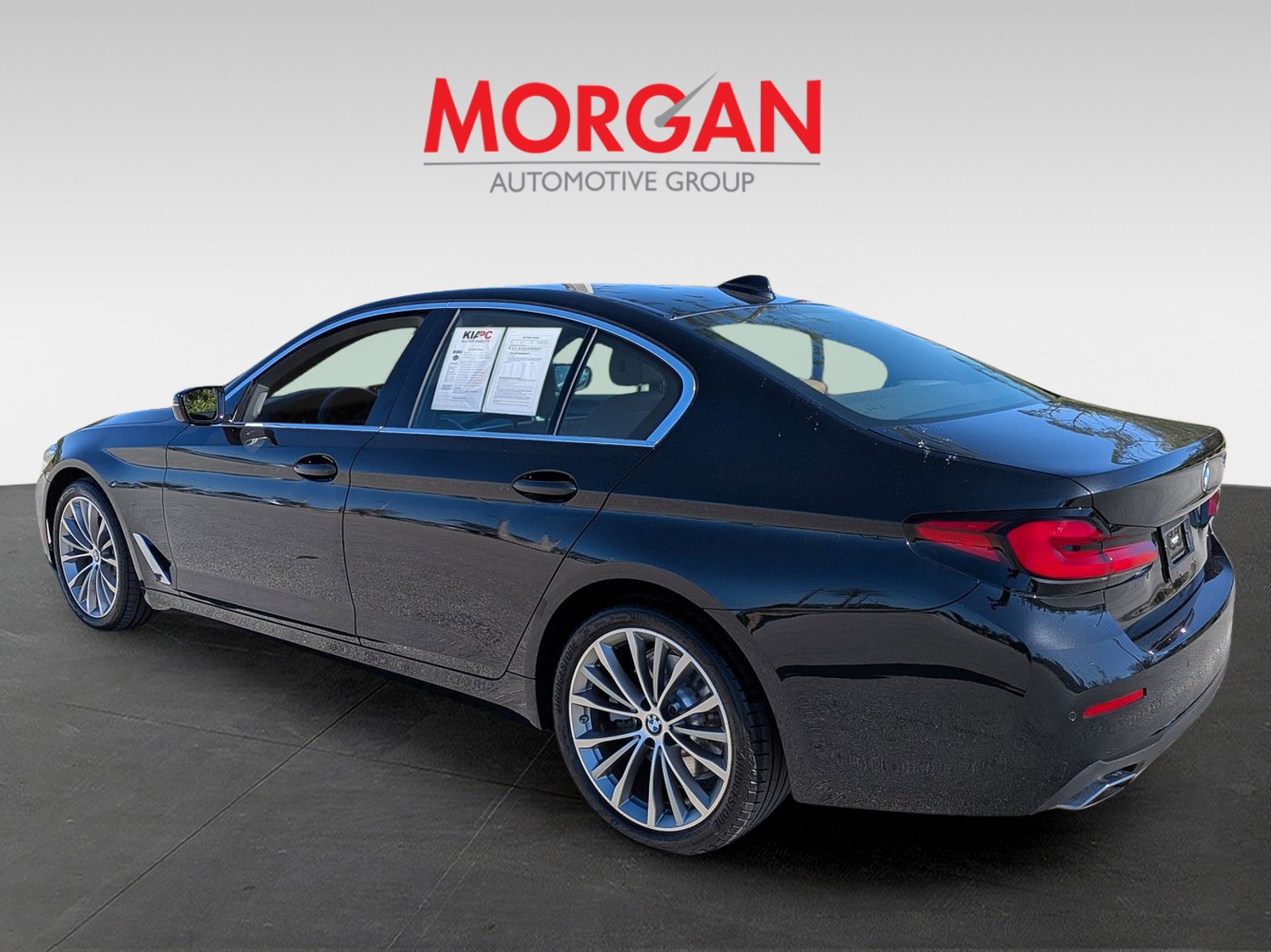 2023 BMW 5 Series - Photo 6