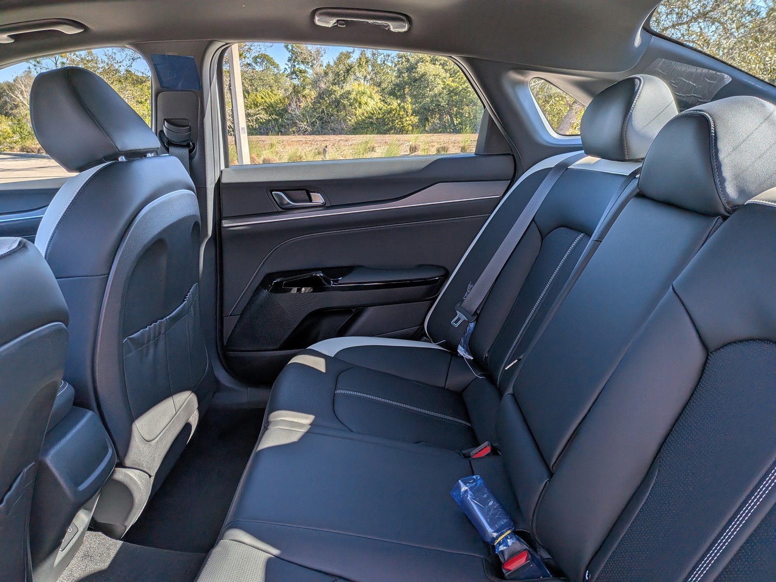 2026 Kia K5 - Photo 13