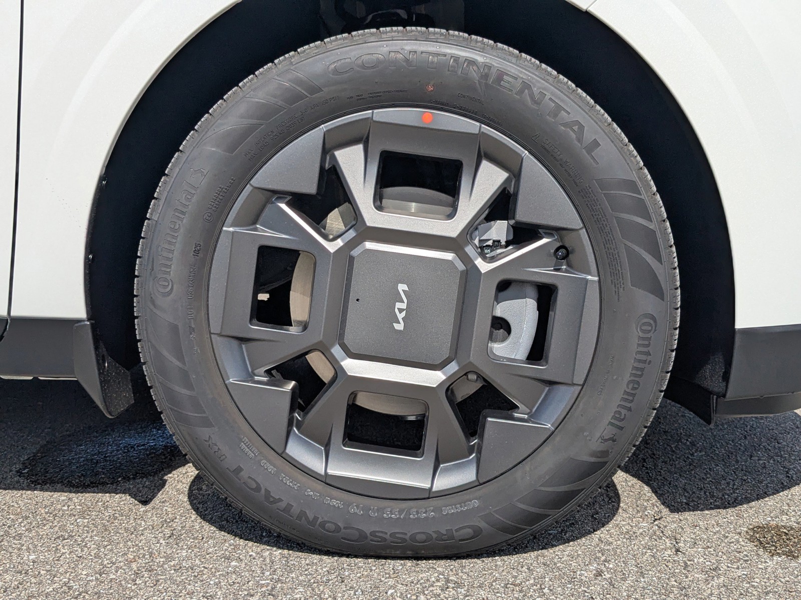 2026 Kia Carnival Hybrid - Photo 13