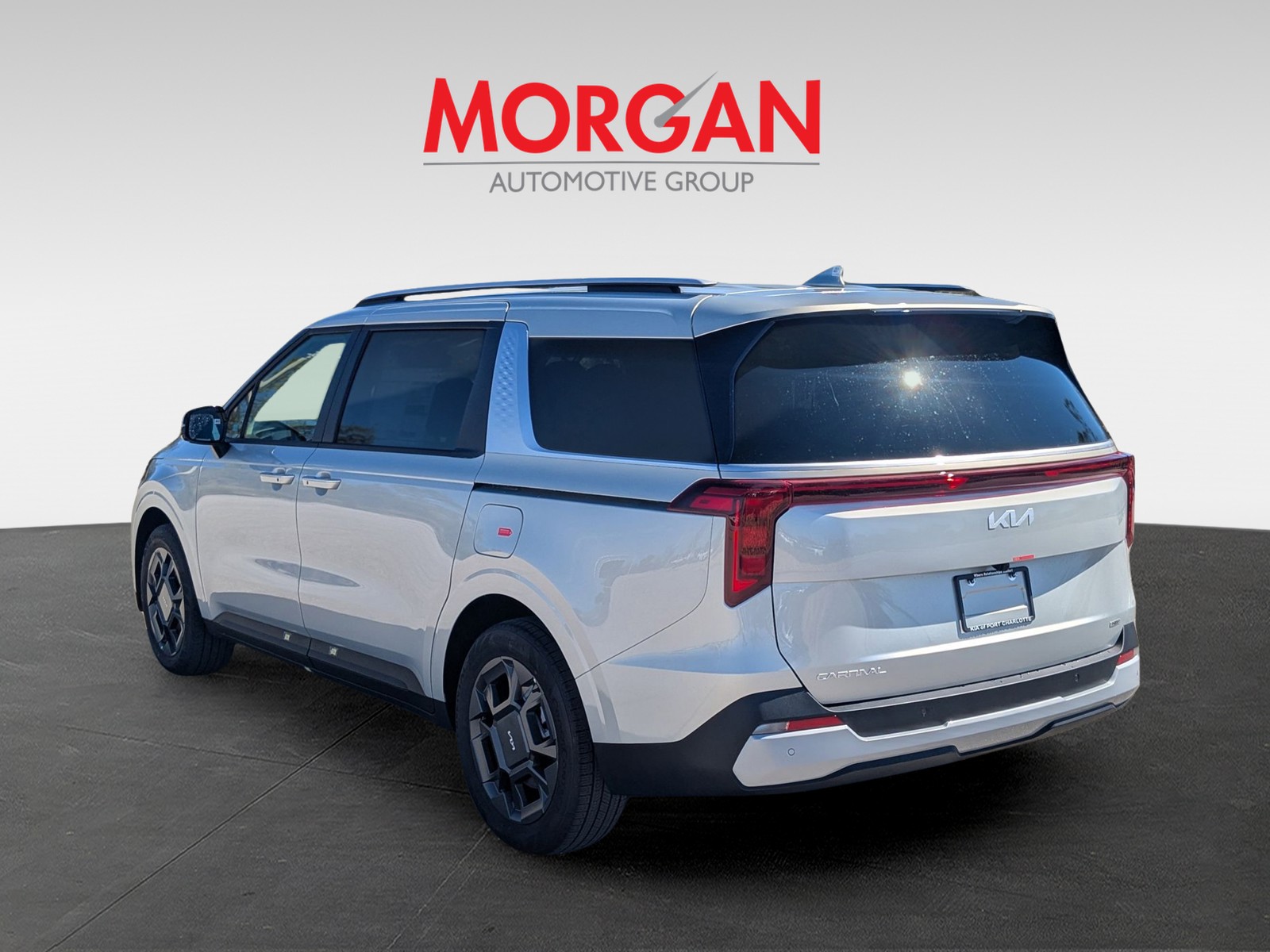 2026 Kia Carnival Hybrid - Photo 6