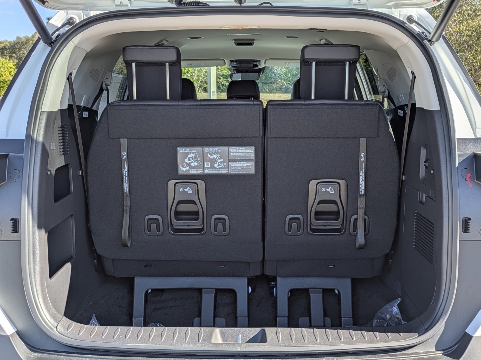 2026 Kia Carnival - Photo 14
