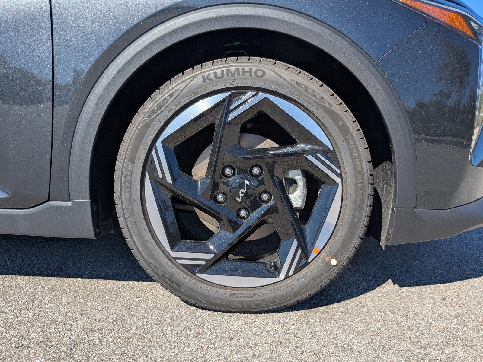 2025 Kia K4 - Photo 13