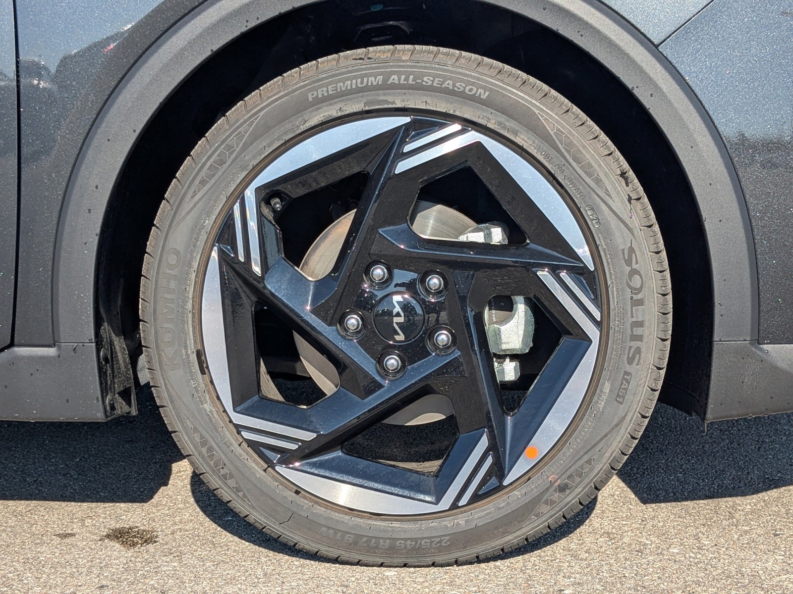 2025 Kia K4 - Photo 13