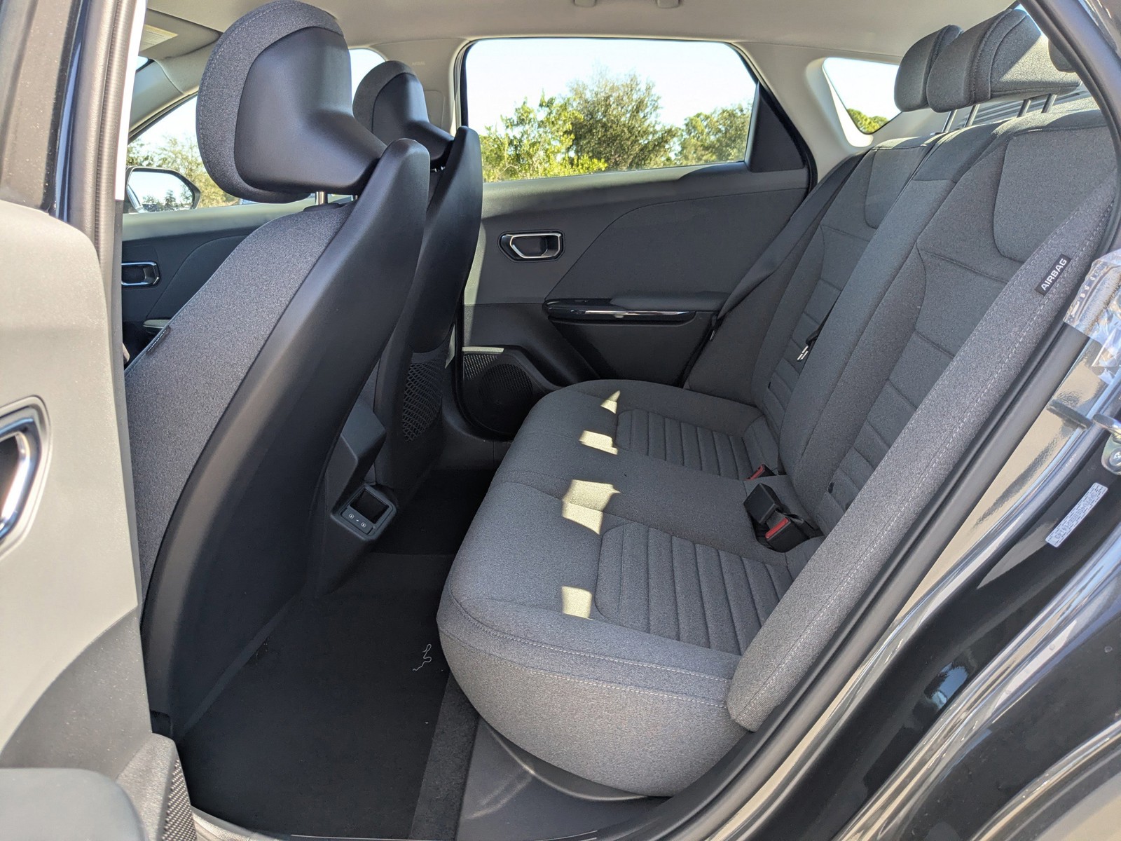 2025 Kia K4 - Photo 15