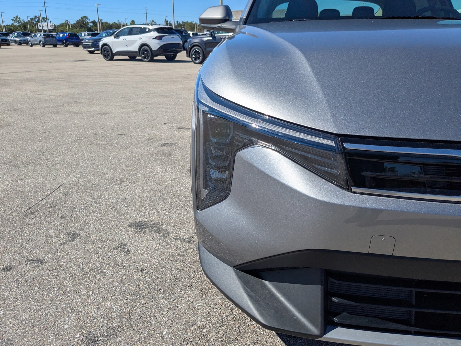 2025 Kia K4 - Photo 12