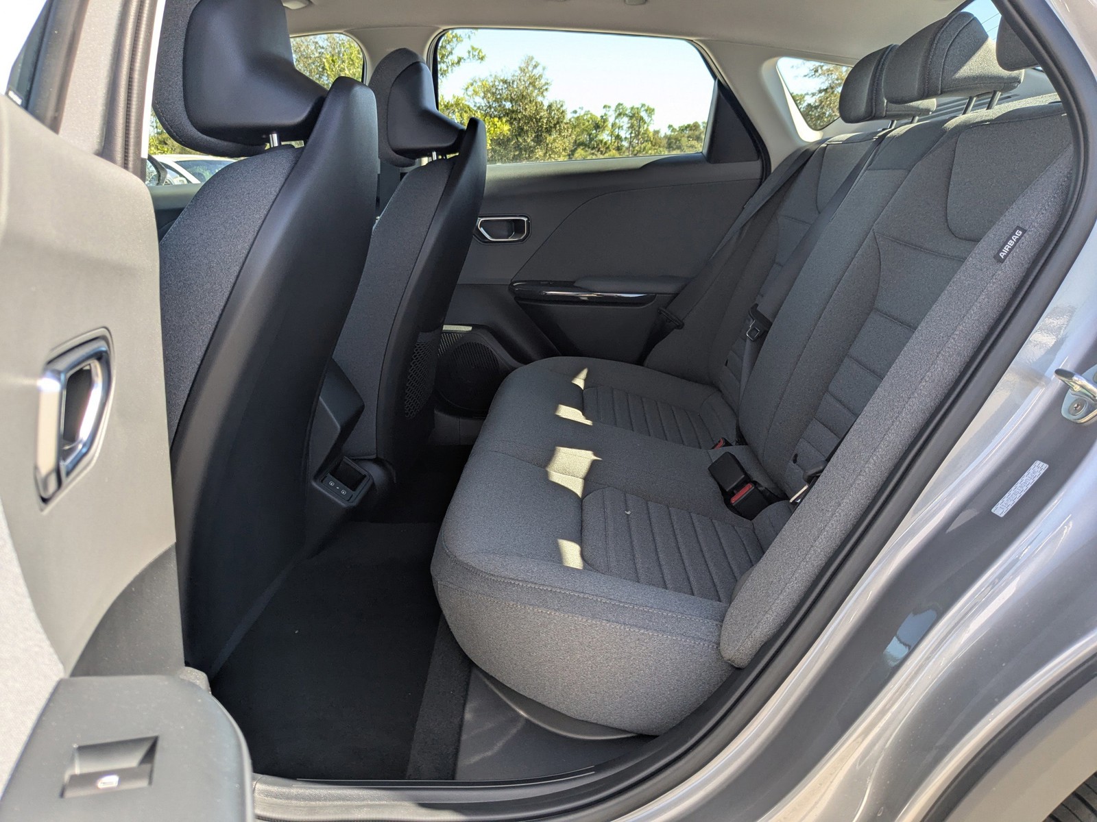 2025 Kia K4 - Photo 15