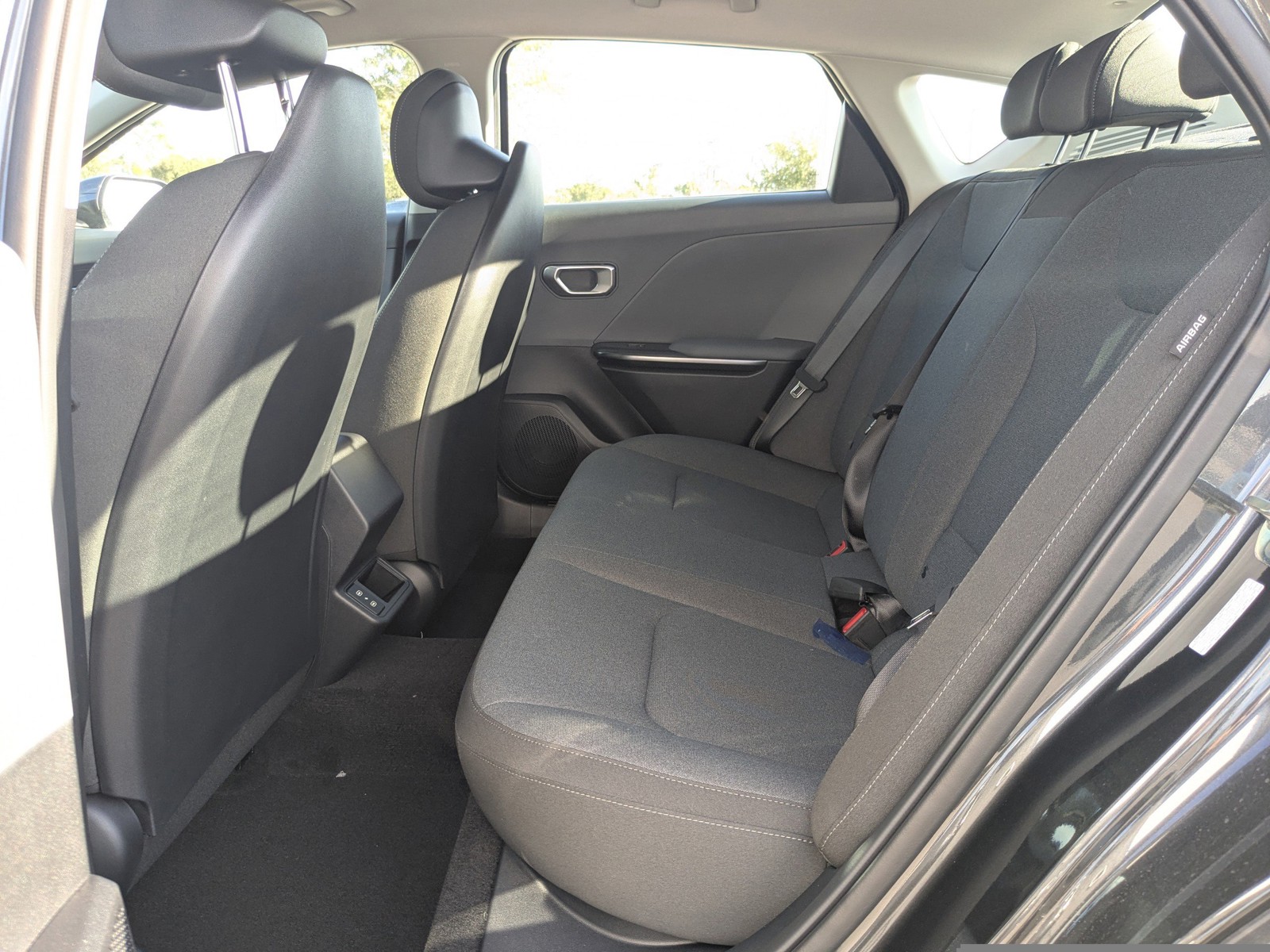 2025 Kia K4 - Photo 15