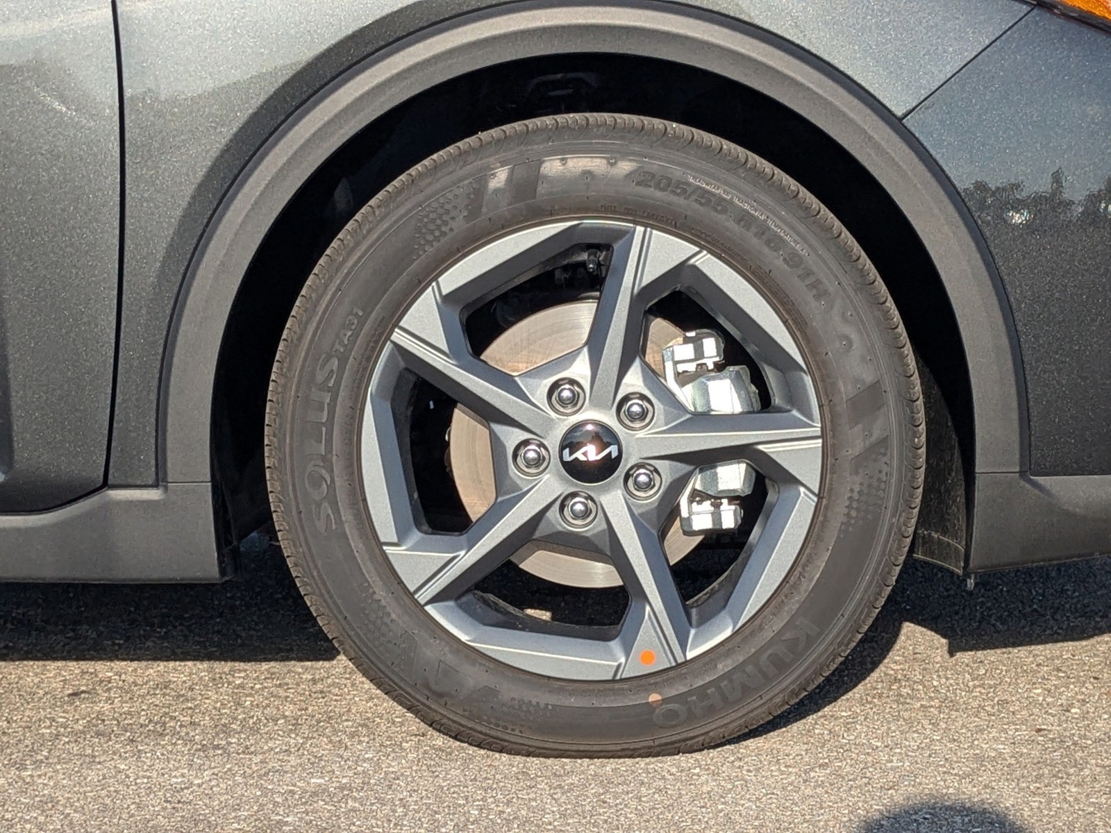 2025 Kia K4 - Photo 13