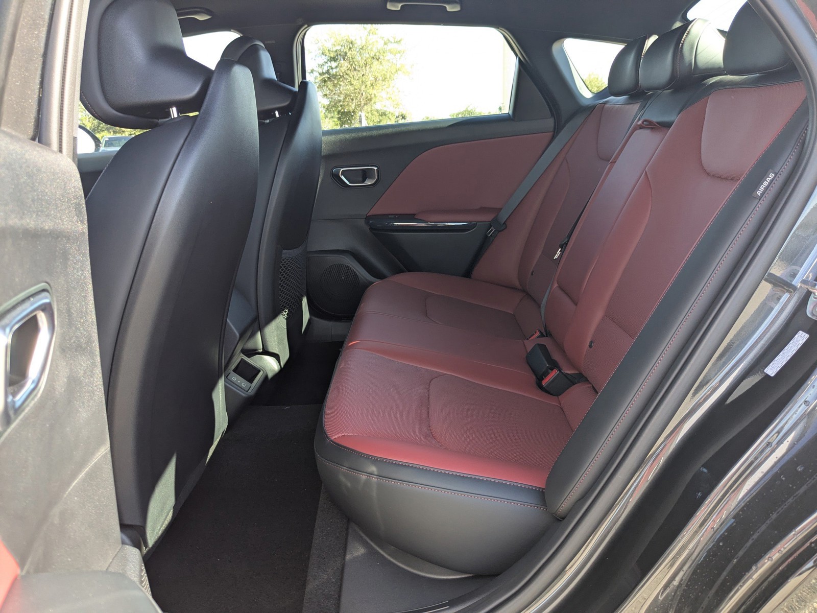 2025 Kia K4 - Photo 15
