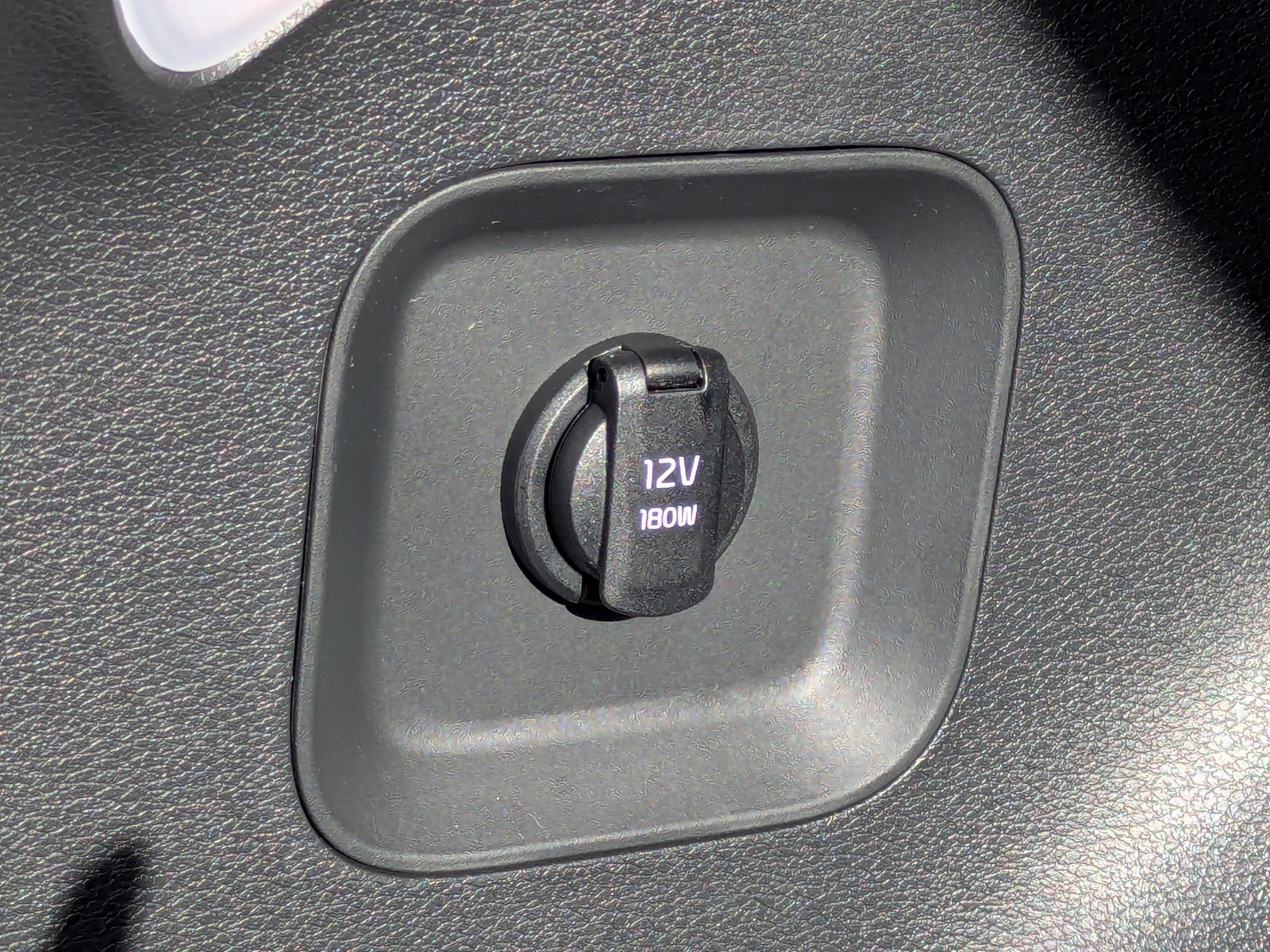 2026 Kia Sportage - Photo 15