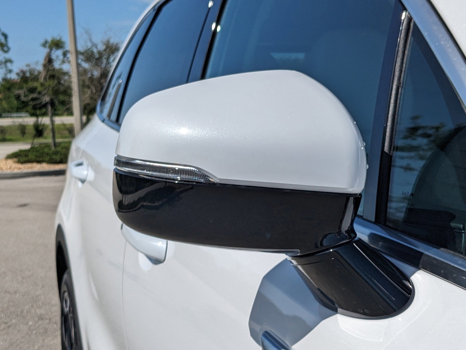 2025 Kia Sorento - Photo 14