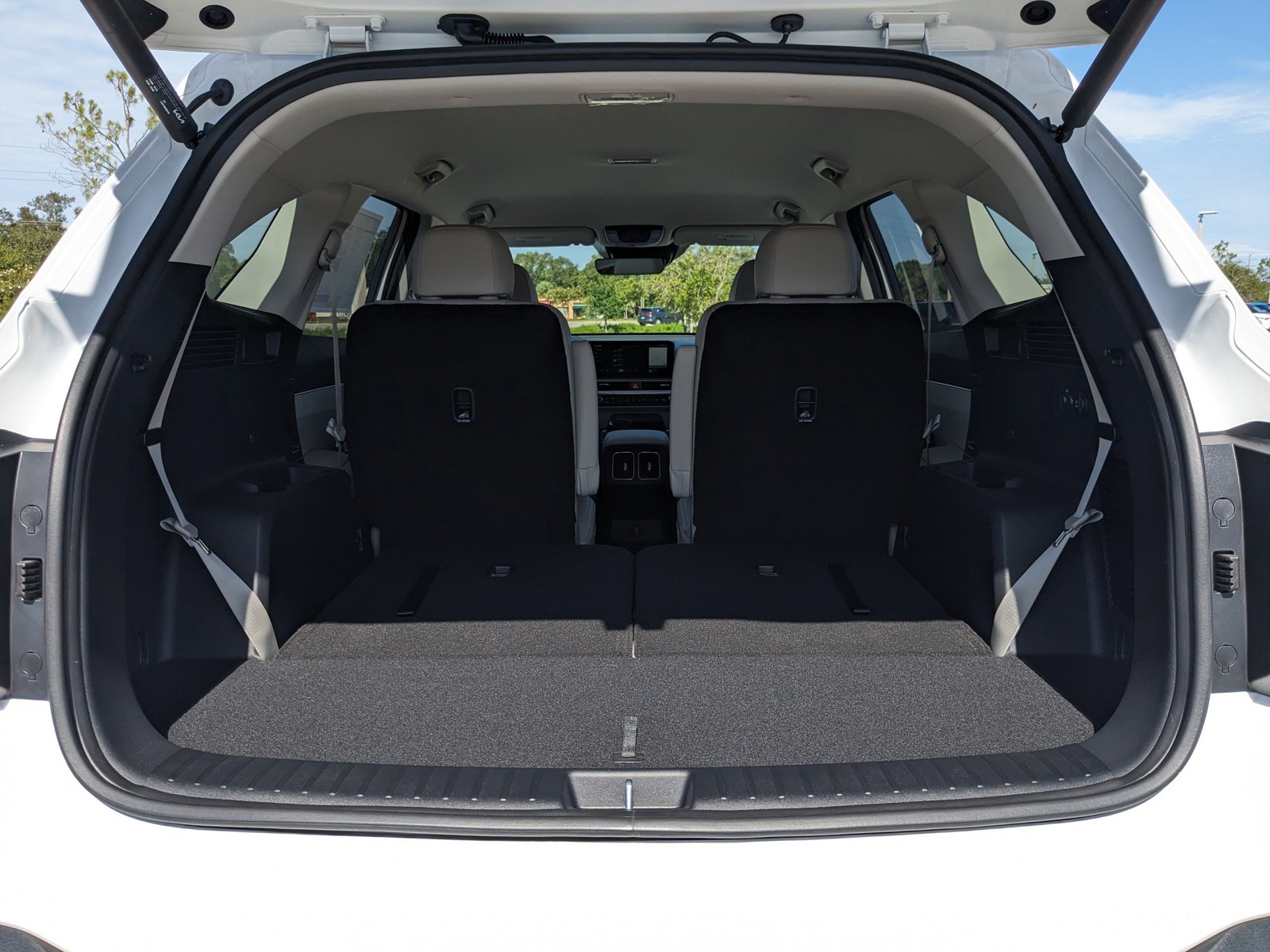 2025 Kia Sorento - Photo 15