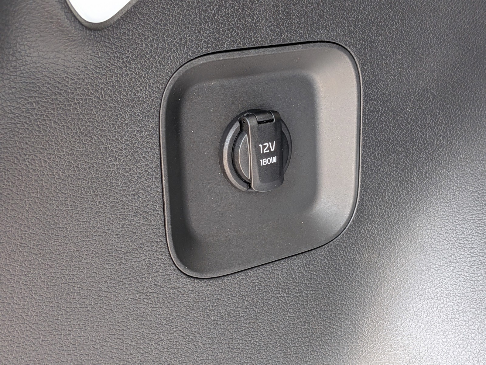 2026 Kia Sportage - Photo 15