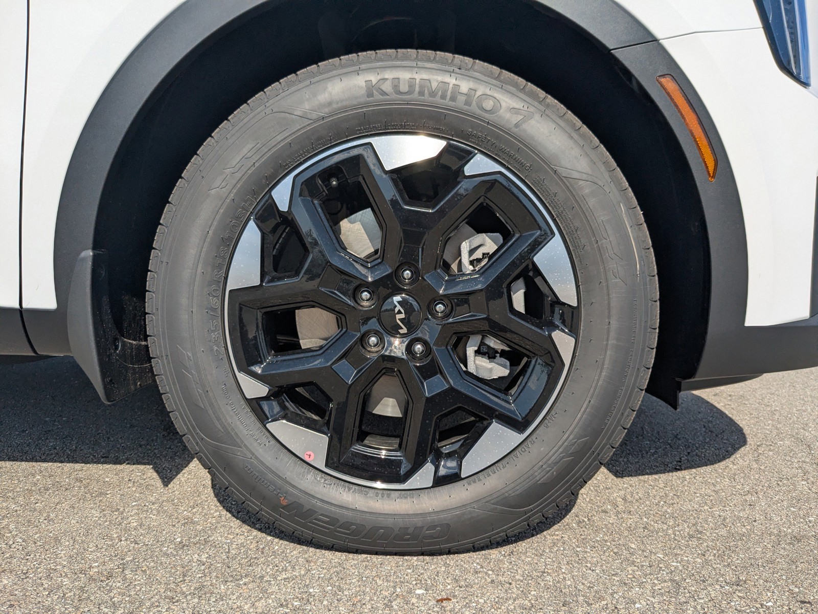 2026 Kia Sorento - Photo 13