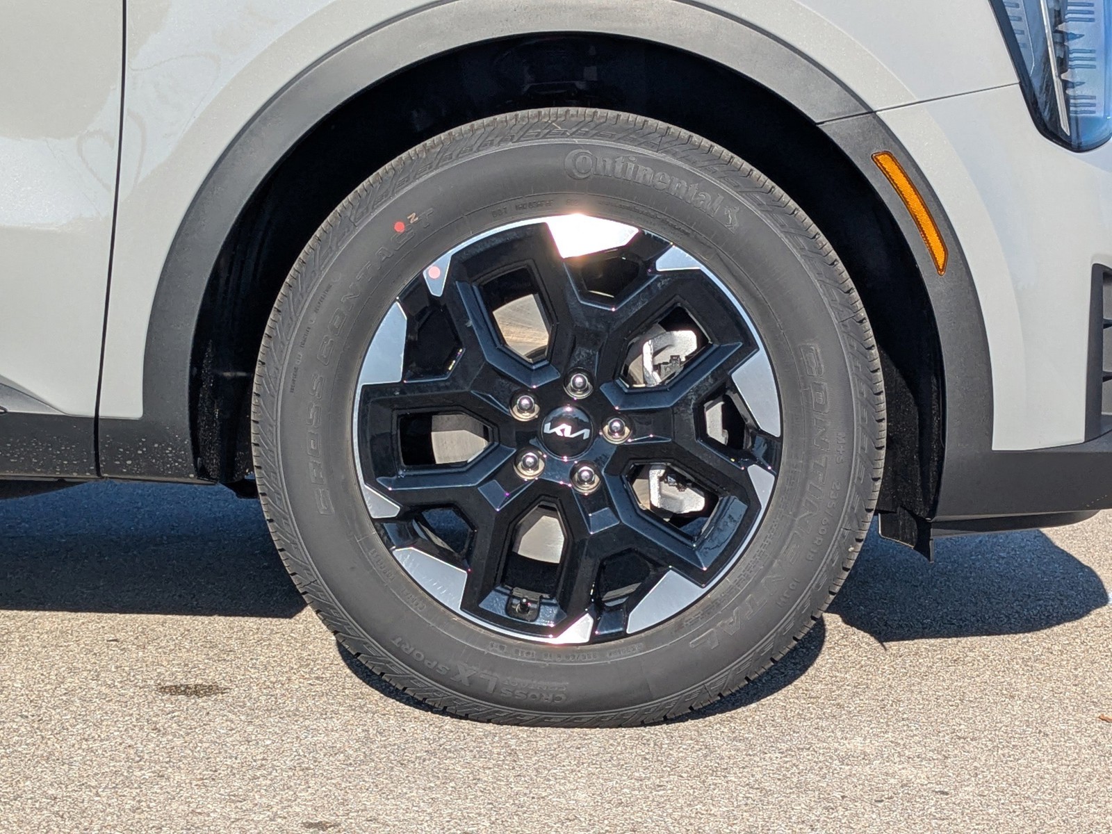 2026 Kia Sorento - Photo 13