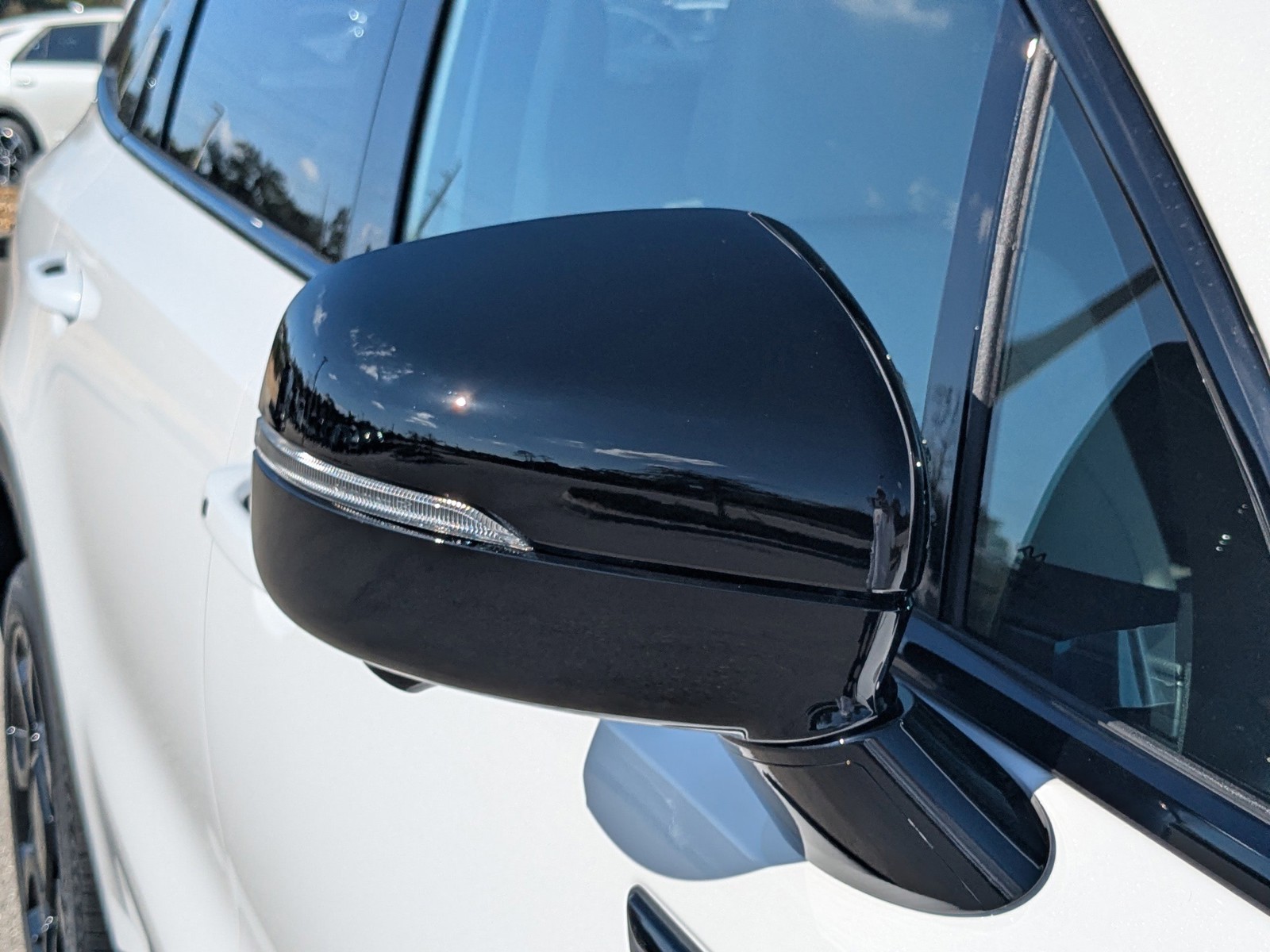 2026 Kia Sorento - Photo 14