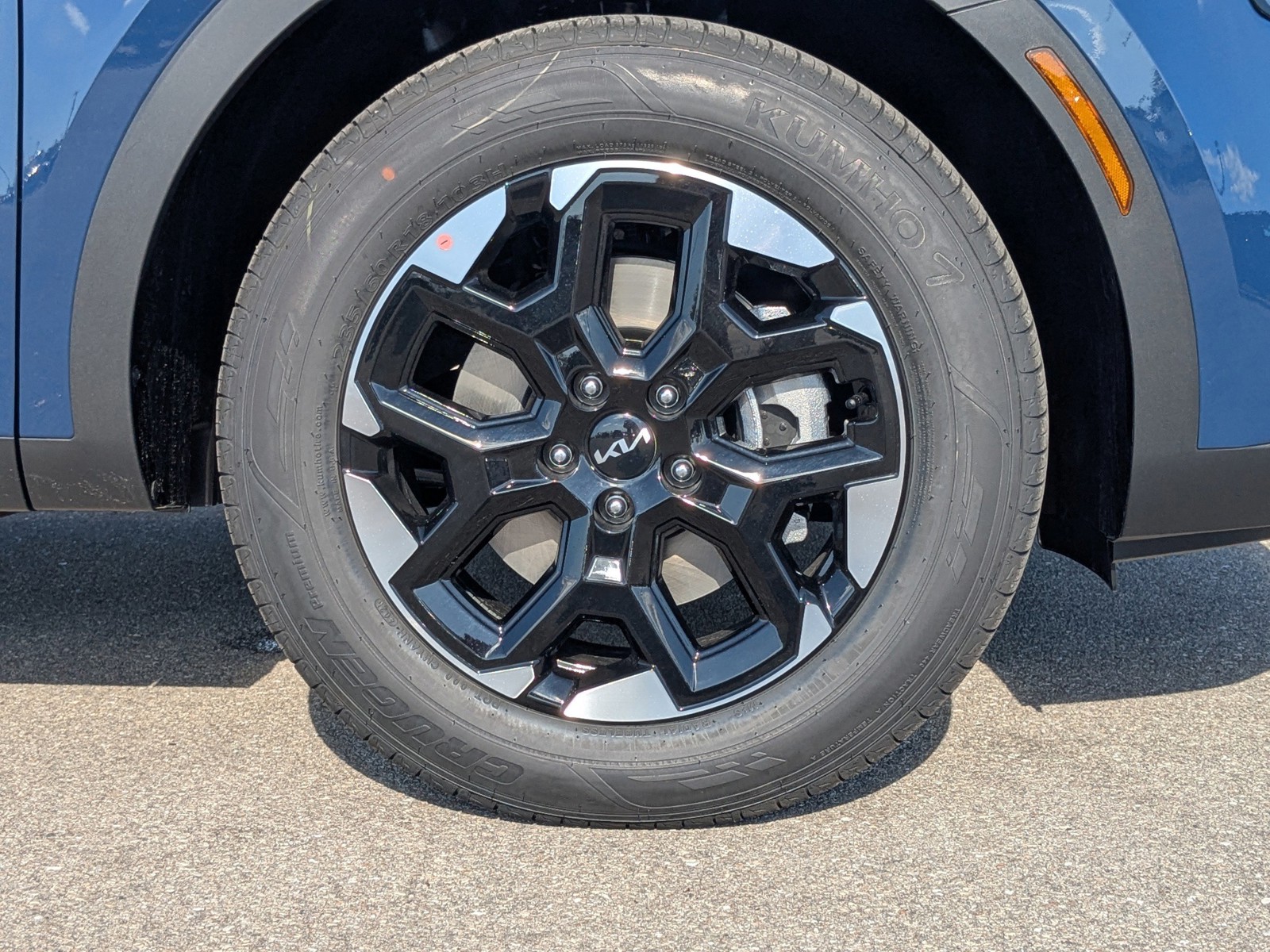 2026 Kia Sorento - Photo 13