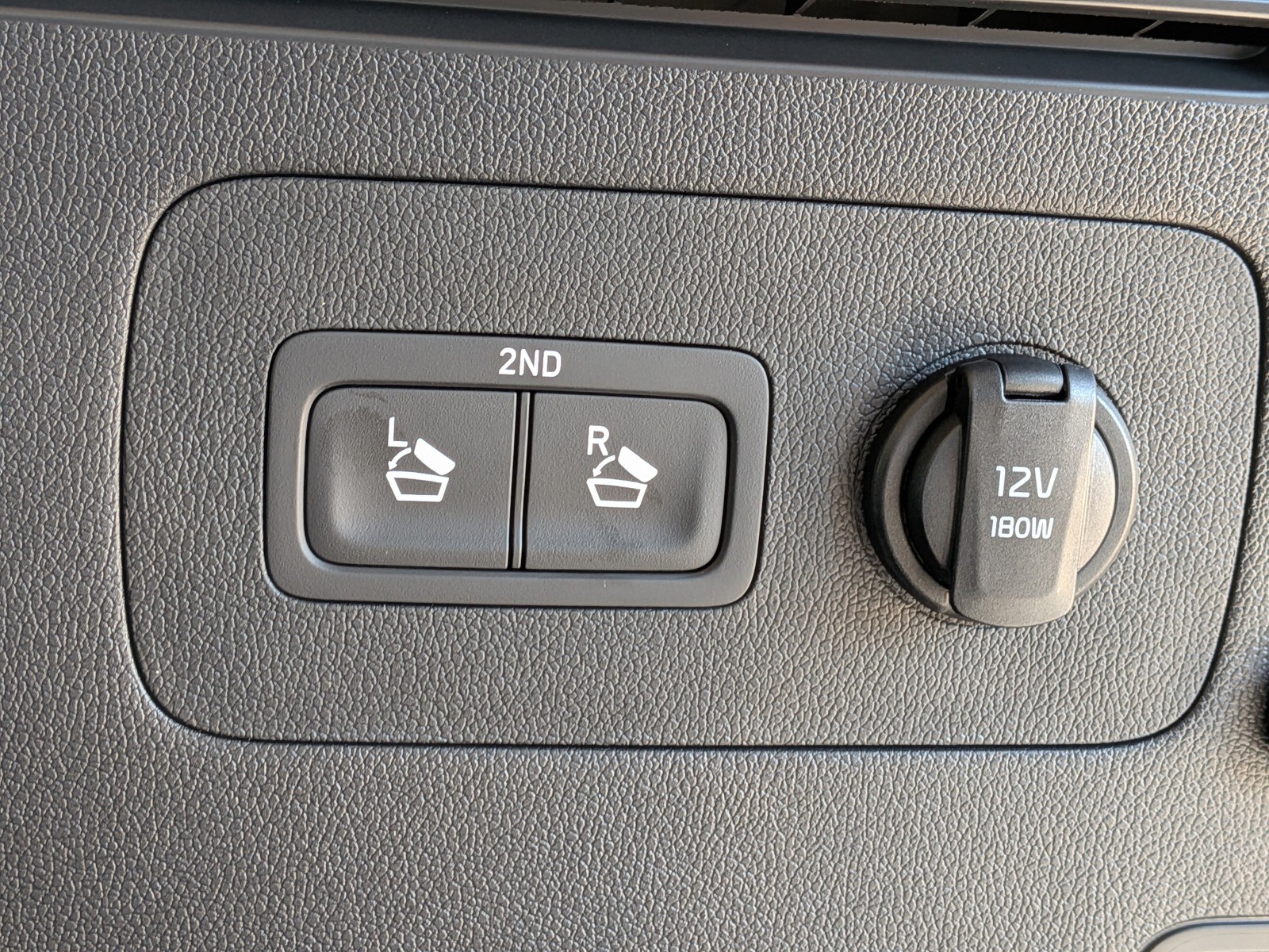 2026 Kia Sorento - Photo 14