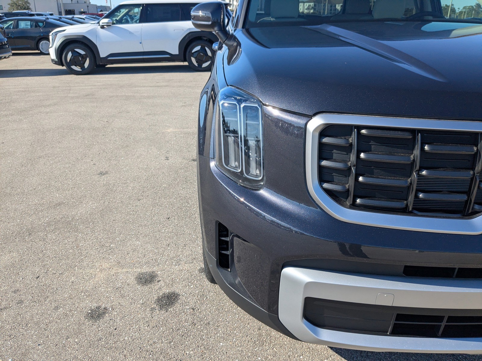 2025 Kia Telluride - Photo 11